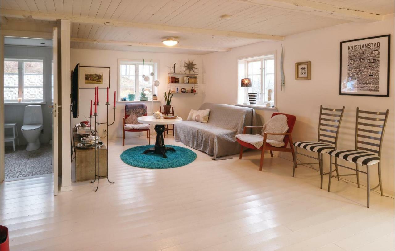 Gorgeous Home In Oestra Soennarsloev With Kitchen Ostra Sonnarslov Eksteriør billede